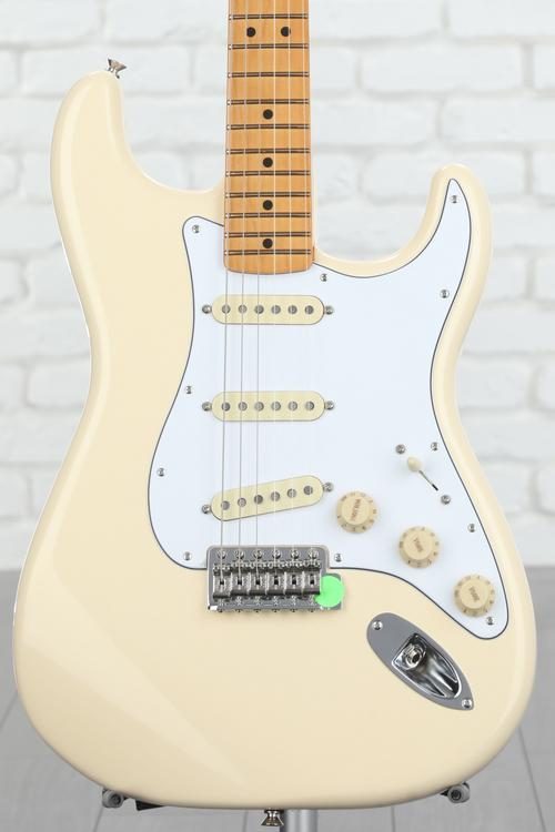 Fender Jimi Hendrix Stratocaster - Olympic White with Maple Fingerboard