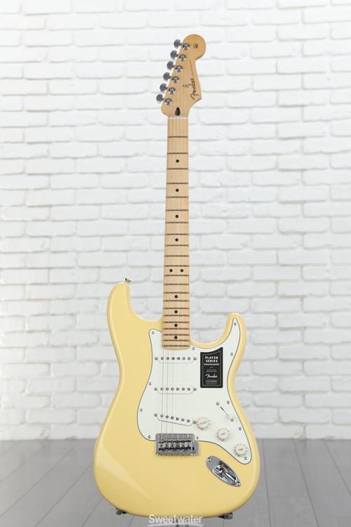 Fender Player Stratocaster - Buttercream with Maple Fingerboard