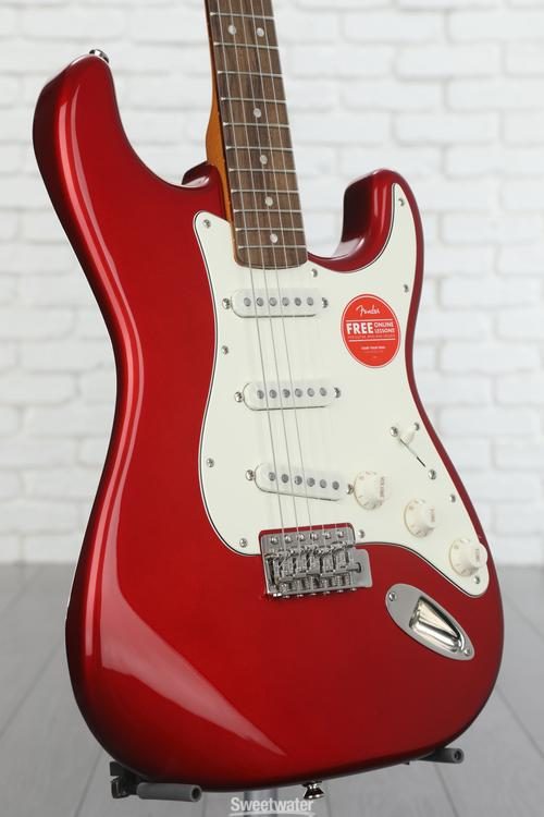 Squier Classic Vibe '60s Stratocaster - Candy Apple Red