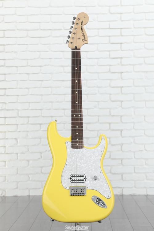 Fender Tom DeLonge Stratocaster Electric Guitar - Graffiti