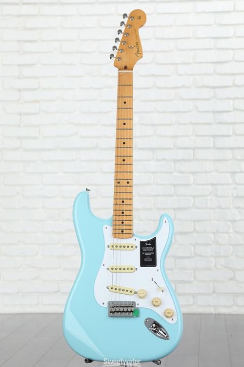 Fender Vintera '50s Stratocaster Modified - Daphne Blue