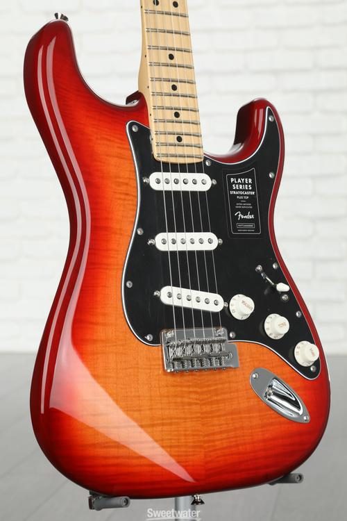 Fender Player Stratocaster Plus Top - Aged Cherry with Maple Fingerboard