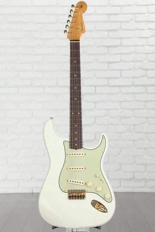 Limited-edition '59 Hardtail Stratocaster Journeyman Relic - Aged