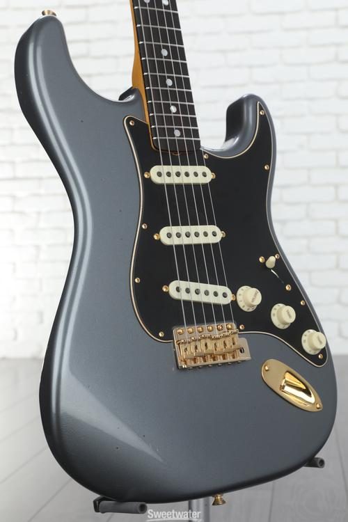 Fender / American Standard Stratocaster Charcoal Frost Metallic-