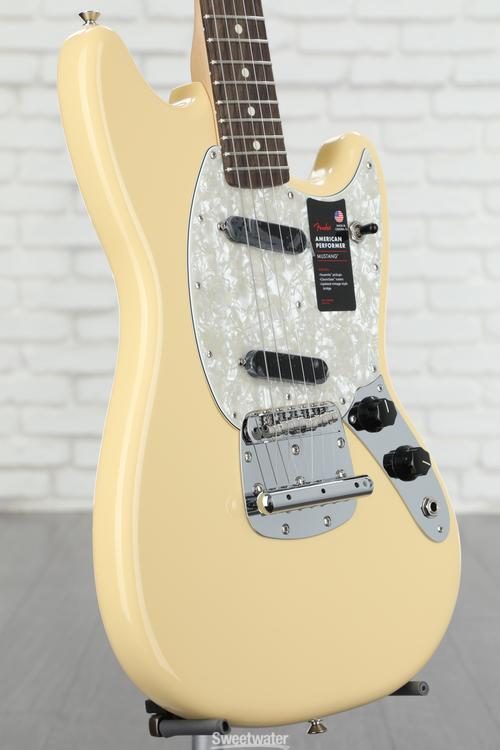 Fender American Performer Mustang - Vintage White with Rosewood 