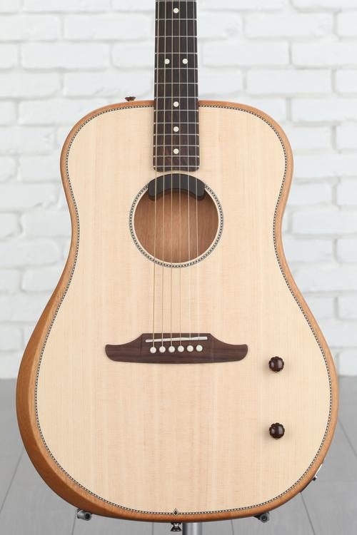 Fender Highway Series Dreadnought Rosewood Fingerboard Natural