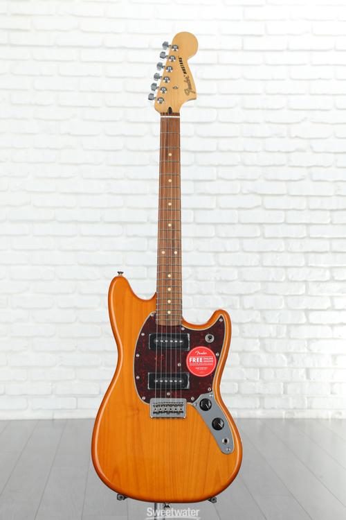 Fender Player Mustang 90 - Aged Natural Reviews | Sweetwater