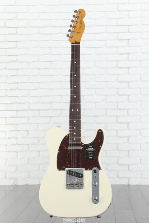 Fender American Professional II Telecaster - Olympic White with Rosewood  Fingerboard