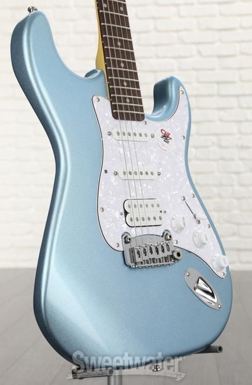 G&L Musical Instruments - Here's a Legacy in Lake Placid Blue