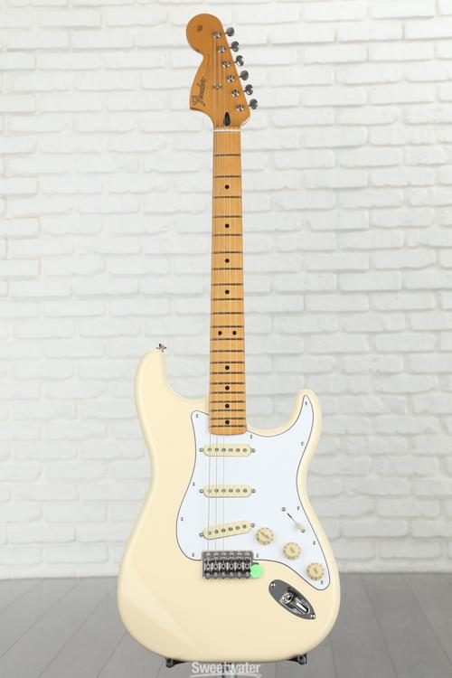 Fender Jimi Hendrix Stratocaster - Olympic White with Maple Fingerboard  Reviews