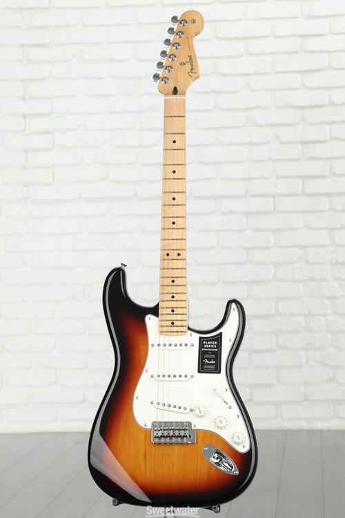 Fender Player Stratocaster - 3-Tone Sunburst with Maple