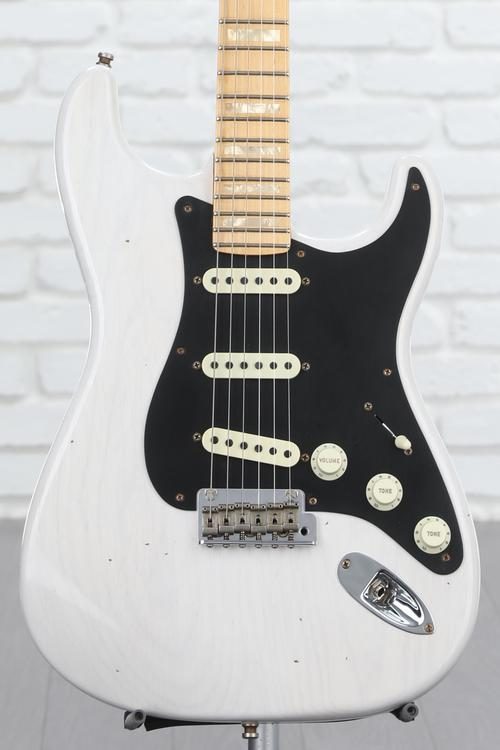 Custom Reverse Headstock Strat Journeyman Relic - Aged White