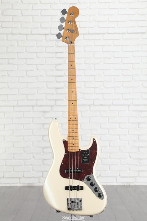 Fender jazz online bass sweetwater