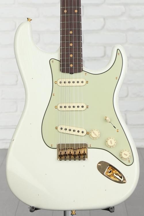 Limited-edition '59 Hardtail Stratocaster Journeyman Relic - Aged