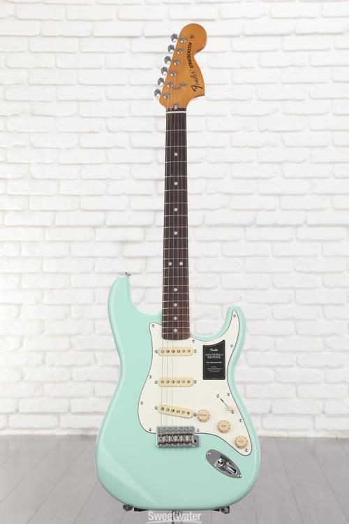 Fender Vintera II '70s Stratocaster Electric Guitar - Surf Green