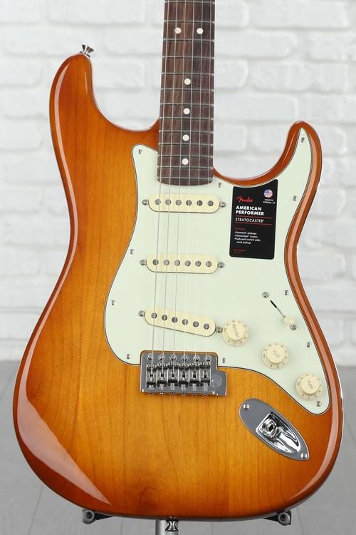 Fender American Performer Stratocaster - Honeyburst with Rosewood