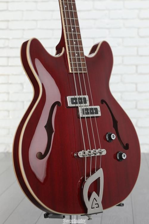 Guild Starfire I Bass Guitar - Cherry