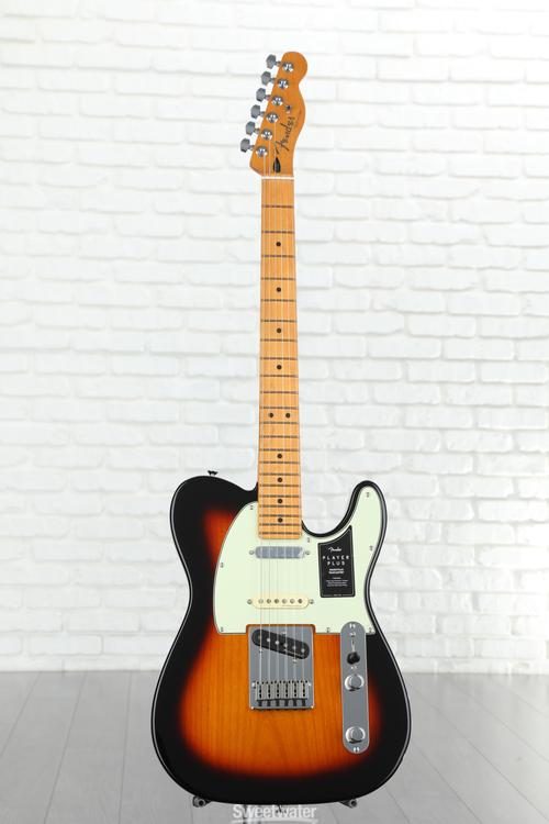 Fender Player Plus Nashville Telecaster - 3-tone Sunburst with Maple  Fingerboard