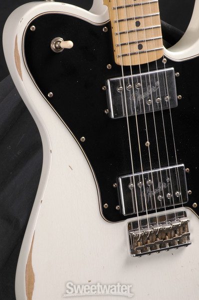 Fender Road Worn '72 Telecaster Deluxe - Deluxe Olympic Fender Road Worn '72 Telecaster Deluxe - Deluxe Olympic