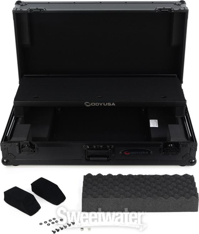 K*i様 DJ SET Odyssey FZGS12CDJWXD2BL Black Coffin Case for DJ Mixer and