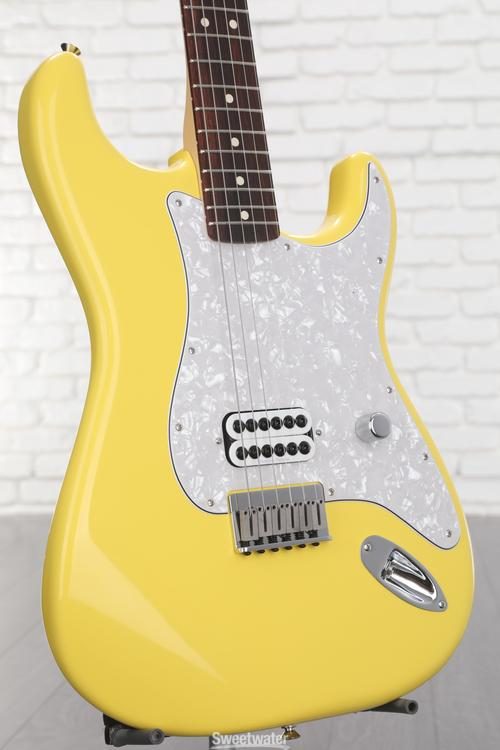 Fender Tom DeLonge Stratocaster Electric Guitar - Graffiti