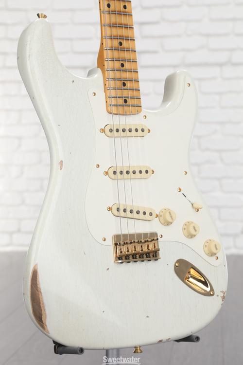 Fender avri 56 deals stratocaster