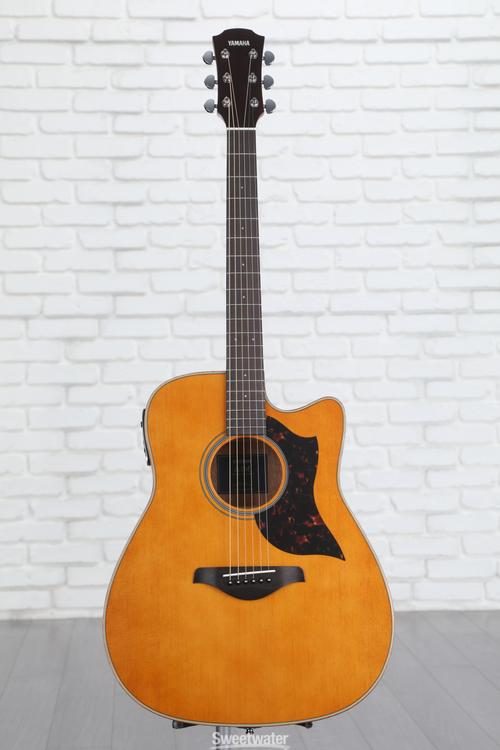 Yamaha A1M Dreadnought Cutaway - Vintage Natural Reviews | Sweetwater