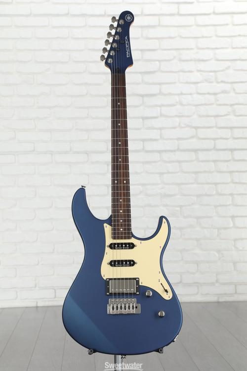 Yamaha PAC612VIIX Pacifica Electric Guitar - Matte Silk Blue - Sweetwater  Exclusive