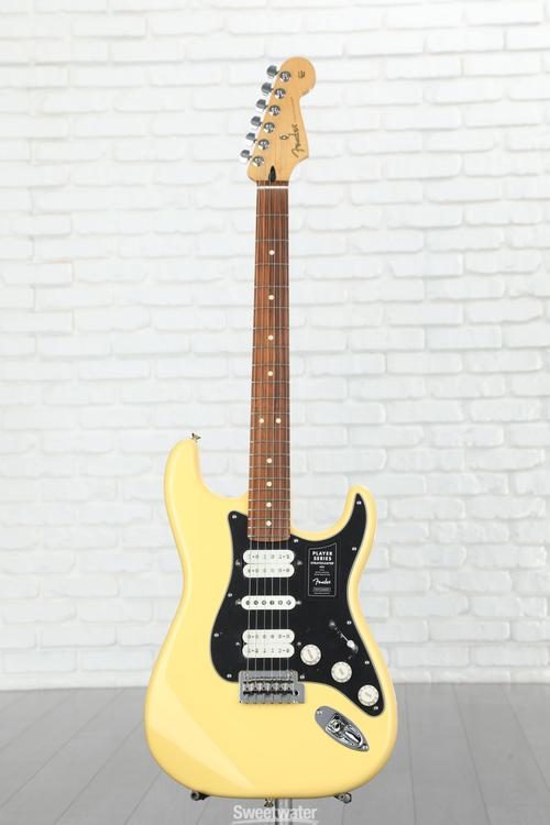 Player Stratocaster HSH - Buttercream with Pau Ferro Fingerboard