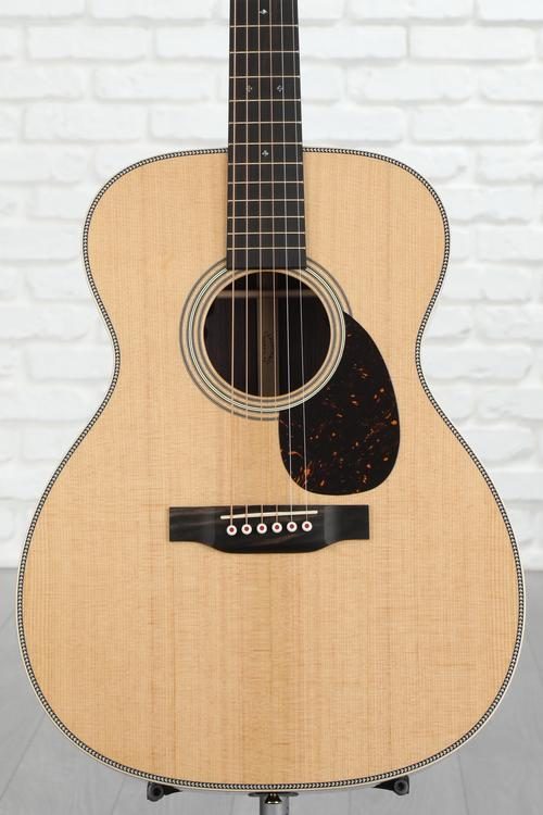 Martin OM-28E Modern Deluxe - Natural | Sweetwater