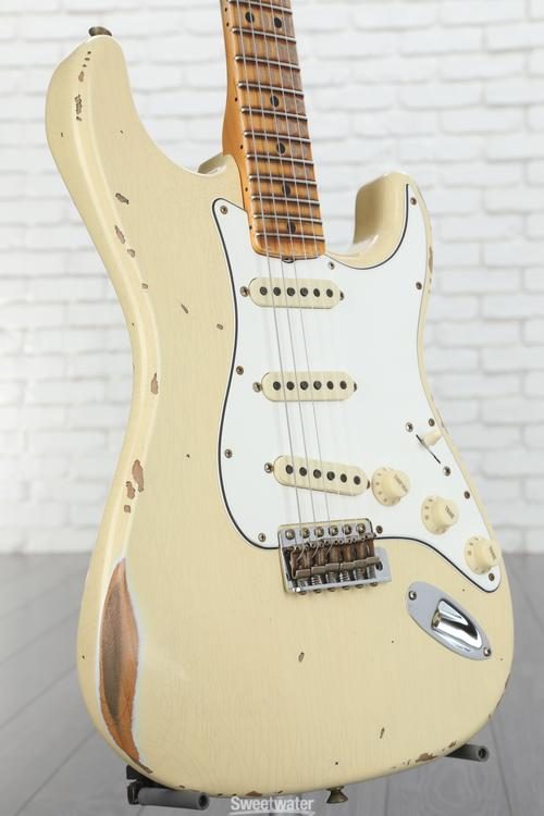 Limited-edition 1969 Stratocaster Heavy Relic Electric