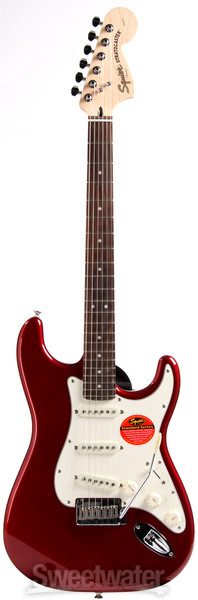 Squier Standard Stratocaster - Candy Apple Red with Rosewood