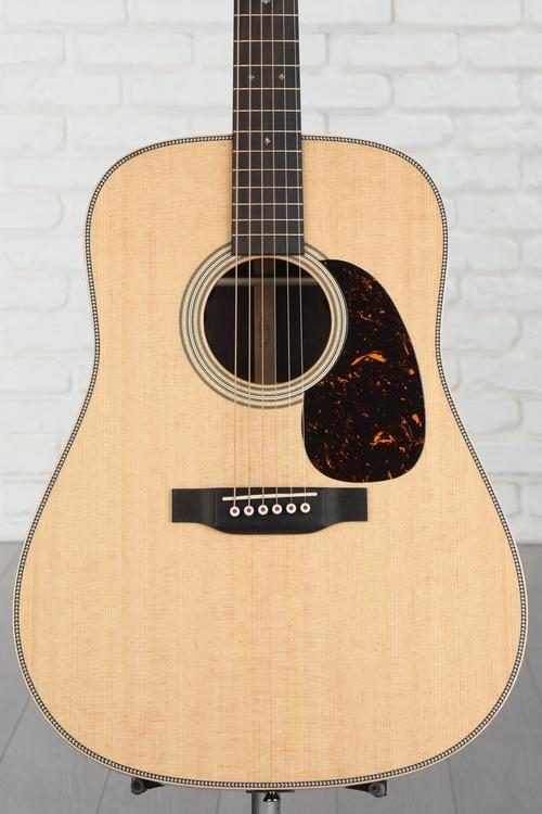 Martin D-28E Modern Deluxe Acoustic-electric Guitar - Natural