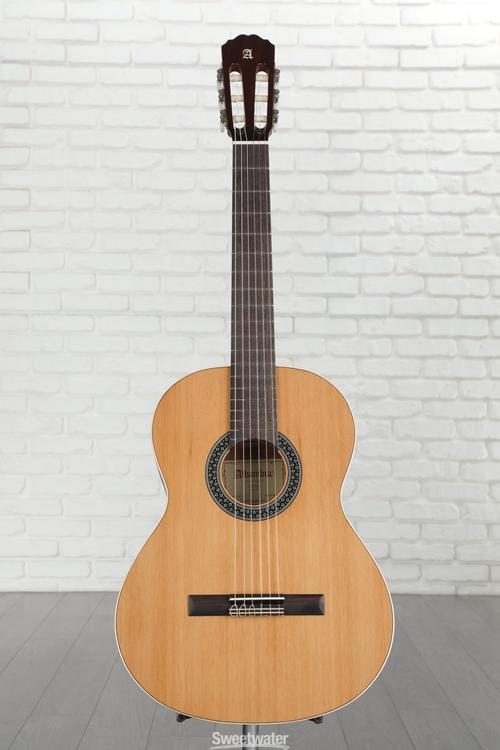 Alhambra 1 C HT Nylon string Classical Guitar Natural