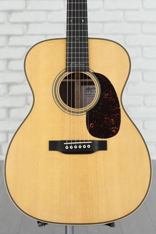 Martin 000-28EC Eric Clapton Acoustic Guitar - Natural