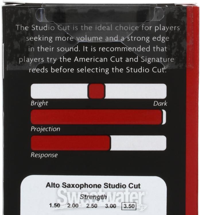 Legere  Studio Cut Alto Saxophone Reed  | Sweetwater