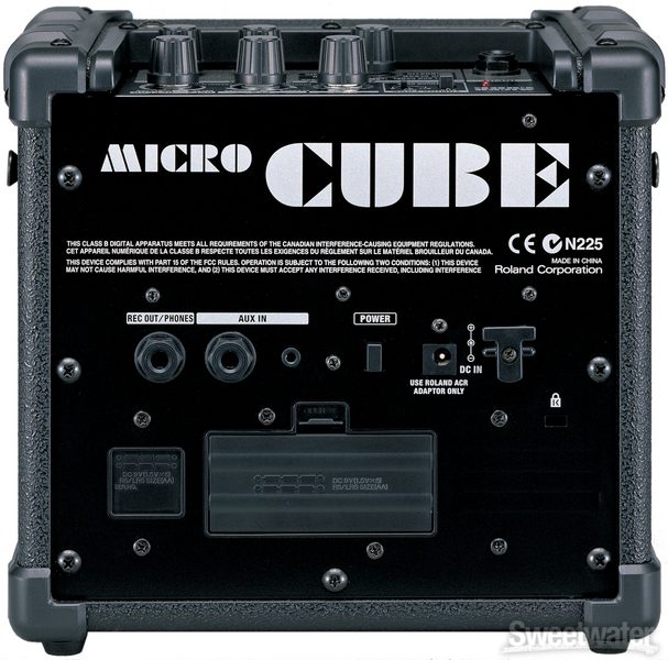 Roland Micro Cube - Black | Sweetwater