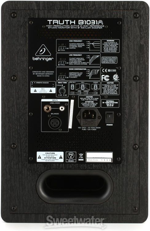 B1031A TRUTH Behringer Behringer 8-inch 2-Way Powered Monitor Speaker 1 