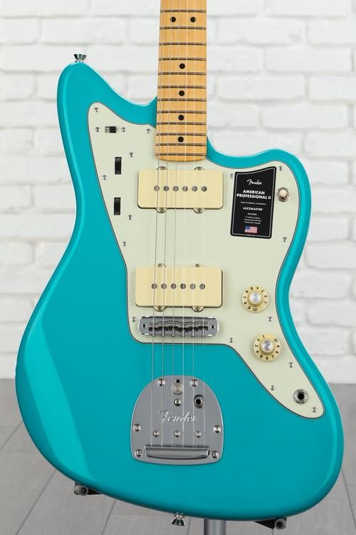 Fender American Professional II Jazzmaster - Miami Blue with Maple  Fingerboard