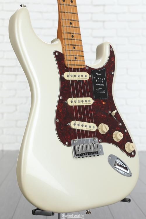 オータムセール FENDER Fender エレキギター Player Plus Stratocaster(R), Maple  Fingerboard, Olympic Pearl【並行輸入商品】