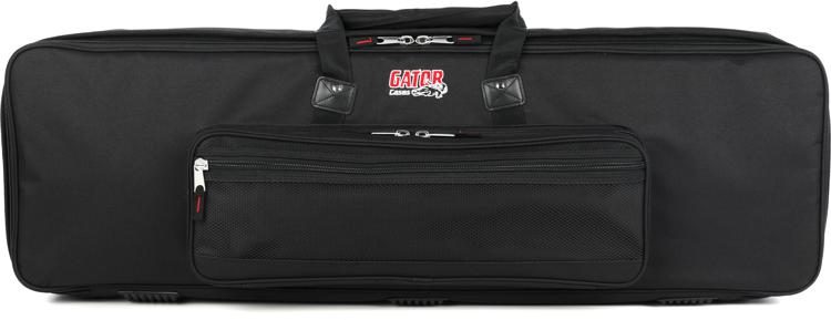 Roland Fa 06 Stage Performance Bundle Sweetwater