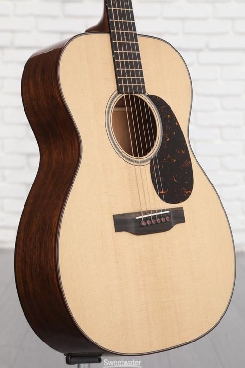 Martin 000-18 Modern Deluxe Acoustic Guitar - Natural | Sweetwater