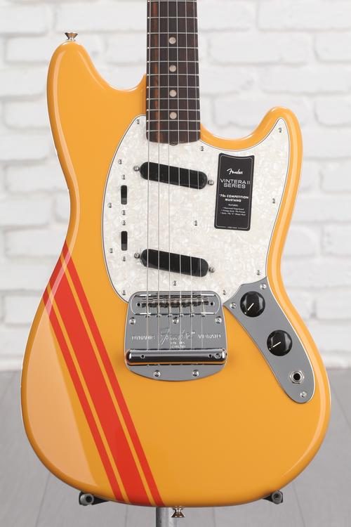 Fender Vintera II 70s Competition Mustang Competition Orange-