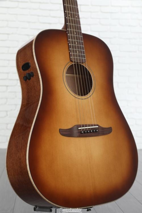 フェンダーRedondo Special Acoustic Electric Guitar Bundle with Gig