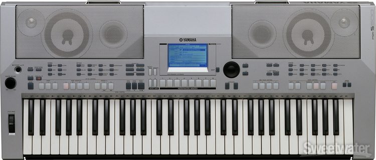 piano yamaha clp 745