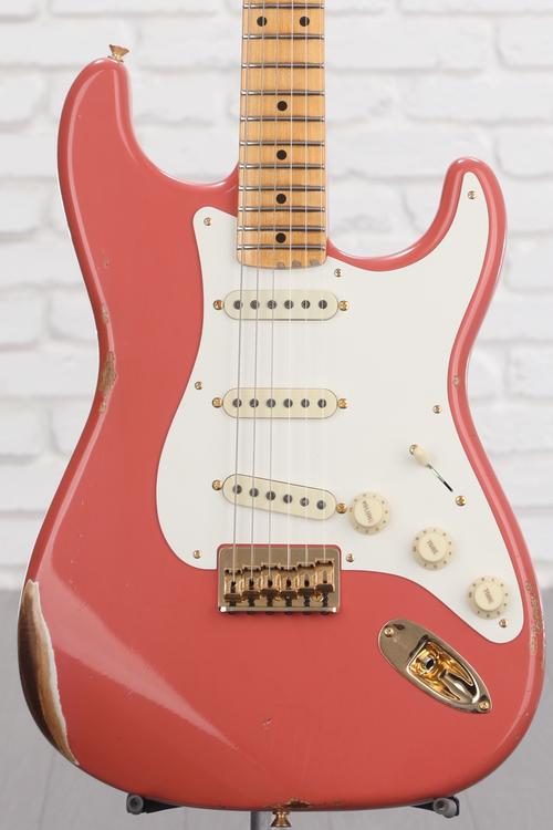 Fender Custom Shop Limited-edition '56 Hardtail Stratocaster Relic Electric  Guitar - Super Faded Tahitian