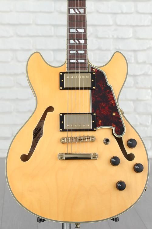 D'Angelico Deluxe Mini DC Semi-hollowbody Electric Guitar - Satin Honey ...