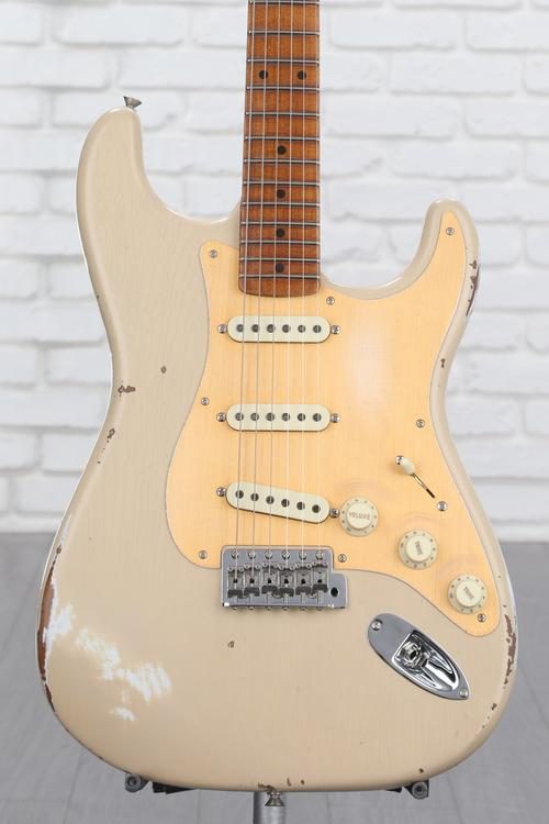 Fender Custom Shop Limited-edition Roasted '56 Stratocaster Relic Electric  Guitar - Desert Sand