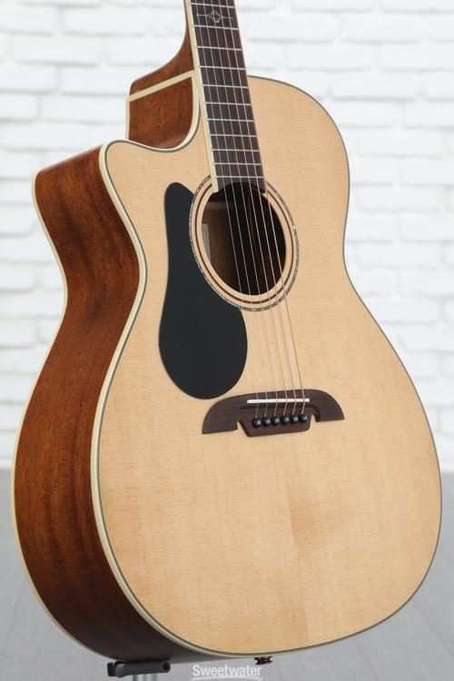 Alvarez AG60LCE Artist 60 Grand Auditorium LeftHanded Acoustic