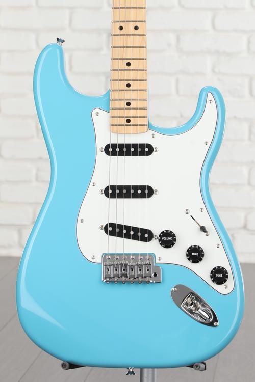 Fender Made in Japan Limited International Color Stratocaster